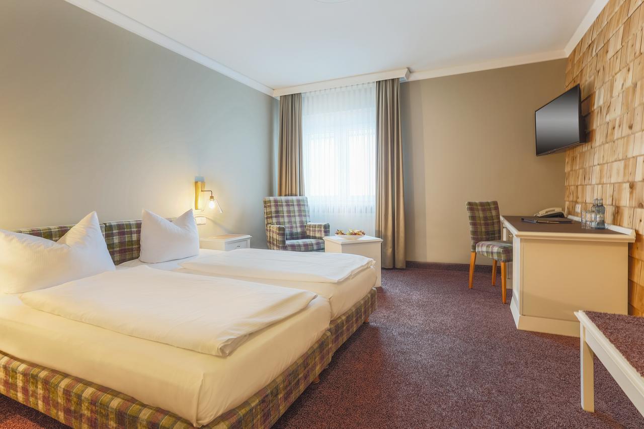 Hotel - Restaurant Erich Roediger Bad Staffelstein Zewnętrze zdjęcie